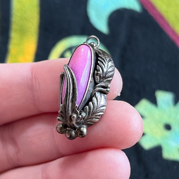 VTG Navajo E Pino Nakai Pink Sugilite Sterling Silver Pendant - Picture 3 of 6